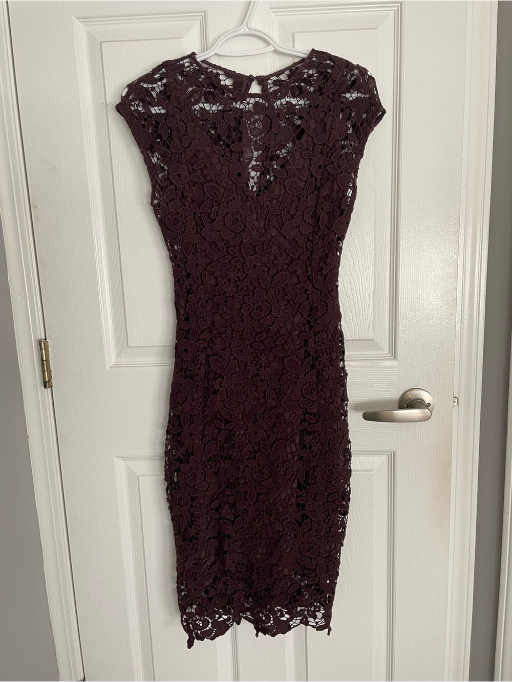 Massimo Dutti Plum Lace Midi Dress